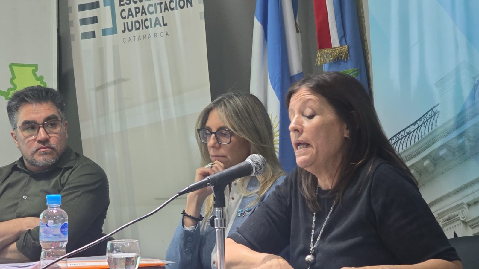 Portada Oficina de la Mujer